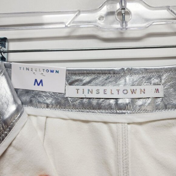 Tinseltown Metallic Silver Mini Skirt With Back Pockets Full Zip Closure Size M - Picture 3 of 9